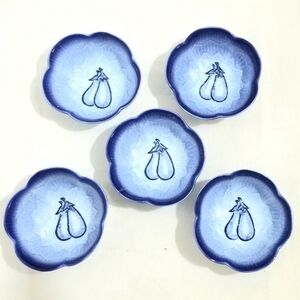 5 Vintage White and Blue  Textured Flower with Eggplant Dipping Sauce Bowls